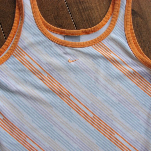 Nike Swoosh Sport Athletic Yoga Tank Top - Picture 4 of 6